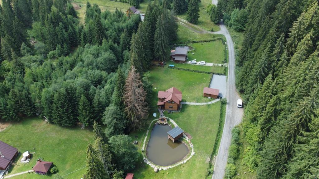 Lotus Chalet Borzont Buitenkant foto